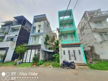 Hình ảnh Bán nhà 1 trệt 2 tầng + sân thượng, mặt tiền hẻm 97 Bưng Ông Thoàn, Q9