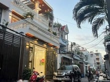 Hình ảnh Biệt thự 8*20m 3 tầng đường 8m Nguyễn Ảnh Thủ gần Tô Ký Bán chỉ 10,9 t