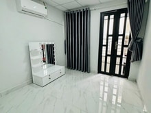 Hình ảnh Bán Nhà Quận 1 - Gần Mặt Tiền - Không Quy Hoạch - 30M - 3.8 Tỷ