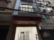 Hình ảnh Bán nhà riêng ngõ Pháo Đài Láng.Dt 40m*6T*Mt 3,6m.Giá 17 tỷ