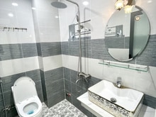 Hình ảnh HOT!! Bán nhà đẹp trên Đường Trần Bình Trọng, Phường 5, Bình Thạnh.
