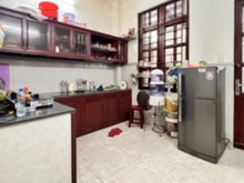 Hình ảnh Bán nhà 3 từng ngay dĩ an . DT 60m2 .có 3PN& 2WC .giá 4ty5