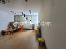 Hình ảnh Cho thuê nhà Quận 3, Đường Cách Mạng Tháng 8, 17x24.5m đất