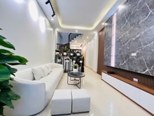 Hình ảnh Bán Nhà Nguyễn Đức Cảnh , Dt 56m2 , Giá Hơn 9 Tỷ , Full NT , Oto gần