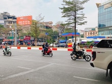 Hình ảnh Bán gấp phân lô Hoàng Quốc Việt 4 tầng 65m2 ô tô vào nhà, kinh doanh