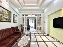 Hình ảnh Bán nhà HXH trên Đường Nơ Trang Long, phường 13, Bình Thạnh.