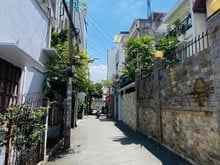 Hình ảnh Hiếm, nhà 2 tầng oto ngủ trong nhà, DT 4x22 đường Hoàng Hoa Thám