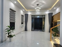Hình ảnh Nhà đẹp - ngay Chợ Phú Lâm. DT: 5x12. 3PN, 3WC. Full NT. Giá 6.6 Tỷ TL