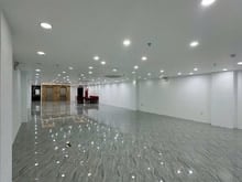 Hình ảnh Cho thuê nhà mặt phố Lò Đúc, DT 200m2x7 tầng, MT 10m, Giá 220tr