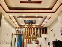 Hình ảnh Nhà lê văn việt, 3  tầng, 3 pn, 70m2, ngang 4.5m, hxh, nhỉnh 5 tỷ