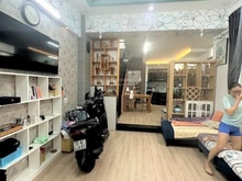 Hình ảnh Nhà 3 tầng, bv lê văn việt, 90m2, ngang 5m, 4 pn, hẻm xe hơi thông,