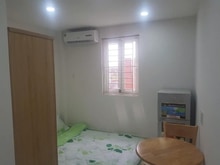 Hình ảnh Phòng nhỏ nhỏ xinh xinh có cửa sổ trời giá cực rẻ