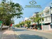 Hình ảnh Cho thuê căn nhà đẹp góc 2 mặt tiền 1T3L ngay song ngữ Lạc Hồng