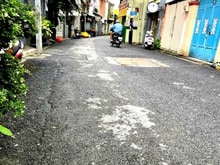 Hình ảnh Nhà đẹp  ở ngay, sát mặt tiền, P15,trung tâm Phú Nhuận, 65m2, 3 tầng.
