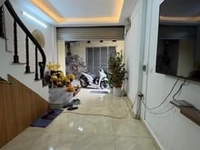 Hình ảnh Nhà Đường Mỹ Đình,Ngõ Đẹp,Ô Tô Đỗ Cổng,Nhà Dân Xây,2 Thoáng DT 30m2