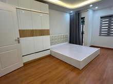 Hình ảnh Bán nhà phố Dương Quảng Hàm Full, cách đường ô tô 20m.