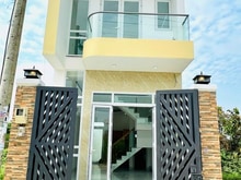 Hình ảnh Bán Nhà Đẹp đường số 8 gần Chợ Long Phước Quận 9 đường trước nhà 10m