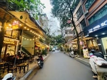 Hình ảnh Bán Nhà Phố Nguyên Hồng,Đống Đa,Phân Lô,Vỉa Hè,Ô Tô tránh,KD<DT 51m2,