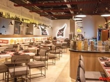 Hình ảnh Cho thuê mặt bằng kinh doanh mặt phố Nguyễn Hoàng DT: 100m2 - MT: 10m