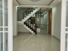 Hình ảnh Bán Gấp Đi Nước Ngoài Nhà Đ.Nguyễn Cửu Đàm , 63m2 , Giá 1,2 Tỷ , Hxh