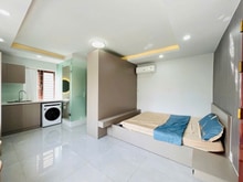 Hình ảnh Ngay Vincom Nguyễn Xí Ngã Tư Hàng Xanh Văn Lang CS3