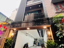 Hình ảnh Bán toà Văn phòng mặt phố Nguyễn Khang , 72m2 ,8T giá 35,6tỷ