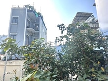Hình ảnh Mua đất Tặng Nhà Sức Chứa 3 Chiếc ô tô 242m2 Thông XLHN giá chỉ 12 TỎI
