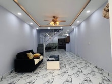 Hình ảnh Vỡ nợ tôi bán gấp nhà 1T1L 63m2 Lâm Văn Bền Q7 Gía : 1,09 tỷ SHR