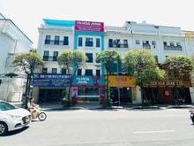 Hình ảnh Ban nha lien ke 204 mat pho Nguyen Tuan 100m2*6T co TM