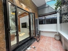 Hình ảnh Bán nhà phố Cầu Giấy. DT 40m2 4 tầng, sổ đỏ vuông đẹp giá 8 tỷ.