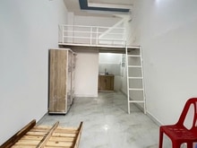 Hình ảnh Cho Thuê Phòng Gác Cao, Rộng Thông Thoáng Gần CV PMQT