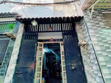 Hình ảnh Bán nhà(3,69x18m) ngay sát mặt tiền Bạch Đằng 325/ Bình Thạnh giá bán