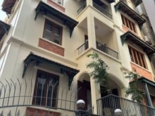 Hình ảnh Cho thuê NR 4PN, 6WC, 101m2, giá siêu hời tại Tô Ngọc Vân, Quảng An, T