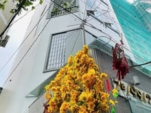 Hình ảnh Nhà 2MT Khu VIP Thành Thái Q10 , 5 Tầng có thang máy Gía chỉ 12 tỷ