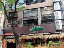 Hình ảnh Cho thuê nhà nguyên căn phố Nguyên Hồng, Đống đa.