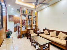 Hình ảnh Bán nhà 5 tầng phố Cầu Giấy. Nhà mới Giá 6 tỷ có sổ đỏ