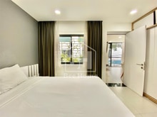 Hình ảnh Studio cao cấp ban công lớn Bến vân đồn Q4