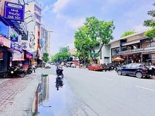 Hình ảnh Nhà ngang lớn mặt tiền Nguyễn Phi Khanh, Q.1; 5.5m x 18m; H + 5L