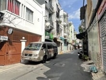 Hình ảnh Bán nhà ngay hẻm ô tô CMT8, Q10. DT: 6m x 10m (60m2). Trệt 2 Lầu