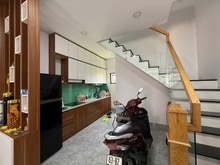 Hình ảnh Bán nhà trung tâm Tân Chánh Hiệp, Q12, hẻm xe hơi. Chỉ hơn 3 tỷ!