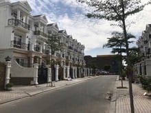 Hình ảnh Nhà City Land Emart Garden Hills ( 5 x20m) 1 hầm -4 lầu giá 35 triệu