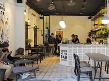 Hình ảnh CHO THUÊ NHÀ MẶT PHỐ HÀNG LƯỢC- DT 32m2, mặt tiền 3.5m, giá 25tr