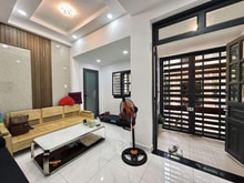 Hình ảnh Bán nhà 2 tầng nơ trang Long bình Thạnh