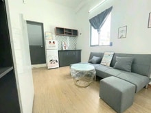Hình ảnh CHDV full nội thất phòng Studio cửa sổ trời - cửa sổ hàng lang