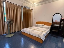 Hình ảnh Mặt tiền sân bay Nguyễn Cảnh Dị Phường 4 Tân Bình 10x17 3 tầng