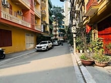Hình ảnh Bán Siêu Phẩm Trung Kính 70m2 x 5 Tầng, Mặt Tiền 5m, 3 ô Tô Tránh