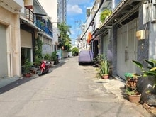 Hình ảnh Giảm giá 8,8 tỷ ngay Công Viên Làng Hoa GV ,5x17,6PN, 5 tầng, nhà mới