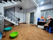 Hình ảnh Cho thuê nhà 36m2 4T – LÔ GÓC – Văn Cao, Ba Đình – NGÕ THÔNG 12TR