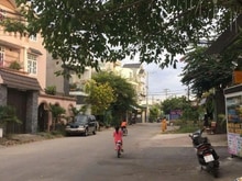 Hình ảnh Bán nhà C4, hẻm xe hơi quay đầu, Đình Phong Phú.Giá cực tốt, duy nhất