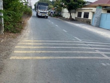 Hình ảnh Bán lô đất tặng nhà xưởng mặt tiền đường Trần Văn Chẩm bám đường 90 m